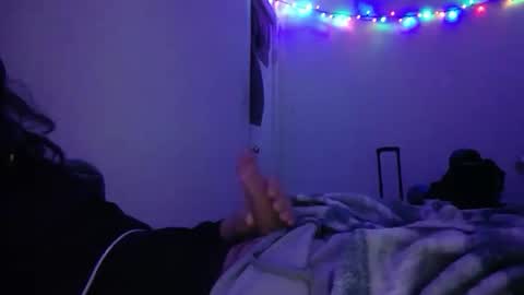 Snapshot of kingbat162 chatting on 11-04-25, 10:14 kingbat162 online show from 11-04-25, 10:14