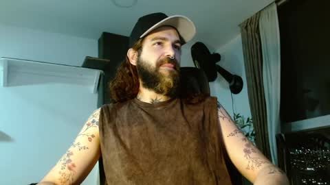 Snapshot of kingcat420 chatting on 05-02-26, 03:44 Jake online show from 05-02-26, 03:44