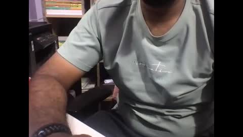 Snapshot of kingcobra_08 chatting on 05-05-26, 11:18 kingcobra_08 online show from 05-05-26, 11:18