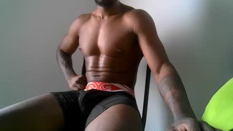 Snapshot of kingdavidmaster chatting on 06-05-26, 06:35 King online show from 06-05-26, 06:35