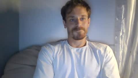 Snapshot of kingharold92 chatting on 06-16-26, 09:50 kingharold92 online show from 06-16-26, 09:50