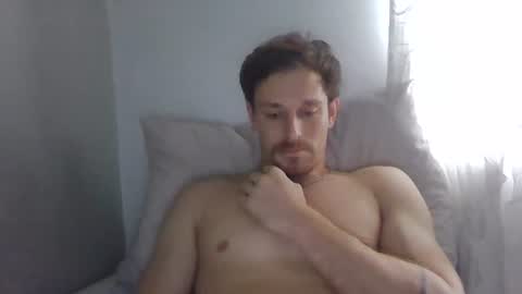Snapshot of kingharold92 chatting on 06-18-26, 02:10 kingharold92 online show from 06-18-26, 02:10