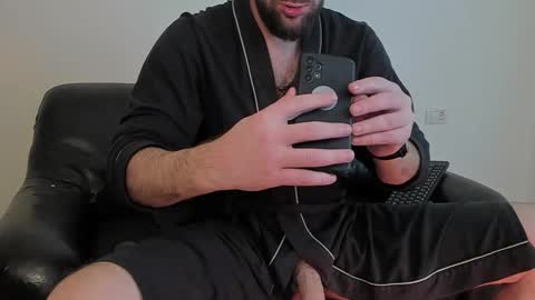 Snapshot of kingmallcom chatting on 01-09-25, 11:14 The King online show from 01-09-25, 11:14