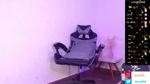  A L E X  online show from 10-25-25, 04:42