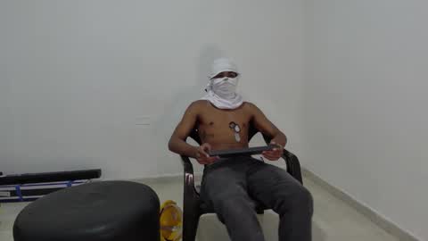 Snapshot of kings_latins chatting on 09-23-25, 06:00 DOMINANT ALPHA KINGS online show from 09-23-25, 06:00