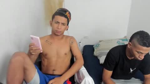 Snapshot of kings_latins chatting on 09-27-25, 06:18 DOMINANT ALPHA KINGS online show from 09-27-25, 06:18