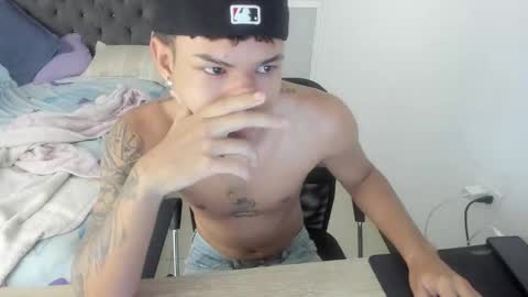 Snapshot of kings_latins chatting on 10-11-25, 02:59 DOMINANT ALPHA KINGS online show from 10-11-25, 02:59