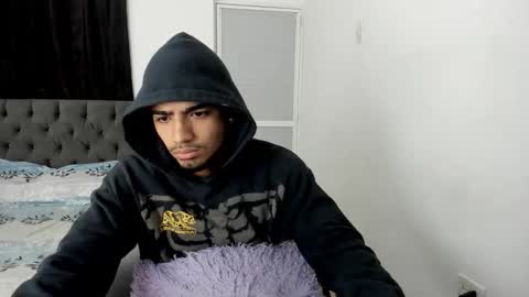 Snapshot of kings_latins chatting on 11-29-25, 08:50 DOMINANT ALPHA KINGS online show from 11-29-25, 08:50