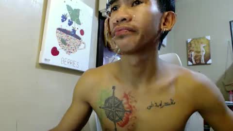 Snapshot of kingscock18 chatting on 10-06-25, 03:26 ALVIN online show from 10-06-25, 03:26