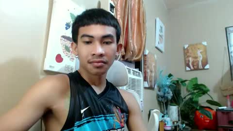 Snapshot of kingscock18 chatting on 10-12-25, 12:20 ALVIN online show from 10-12-25, 12:20