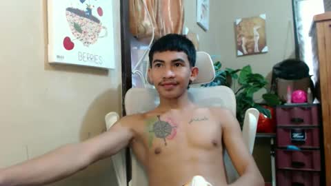 Snapshot of kingscock18 chatting on 10-25-25, 12:18 ALVIN online show from 10-25-25, 12:18