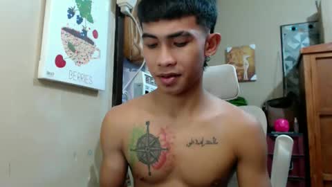 Snapshot of kingscock18 chatting on 11-06-25, 04:30 ALVIN online show from 11-06-25, 04:30