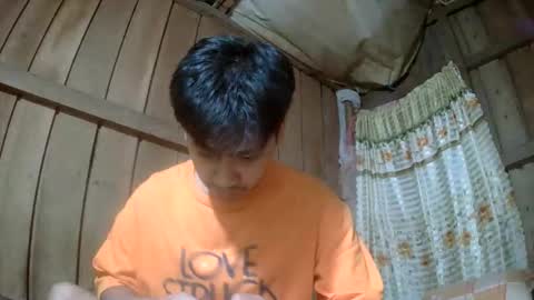 Snapshot of kingsucker2069 chatting on 03-23-26, 12:31 Ruru online show from 03-23-26, 12:31