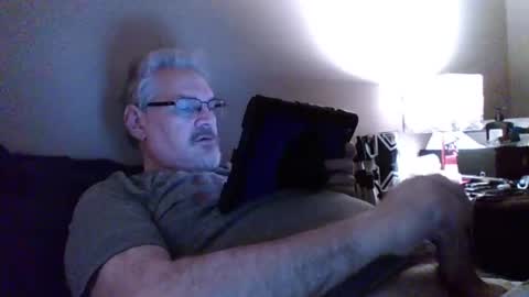 Snapshot of kingtongue10 chatting on 12-10-24, 12:49 kingtongue10 online show from 12-10-24, 12:49