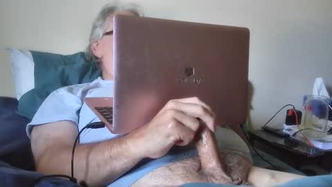 kingtongue10 online show from 06-04-26, 03:51