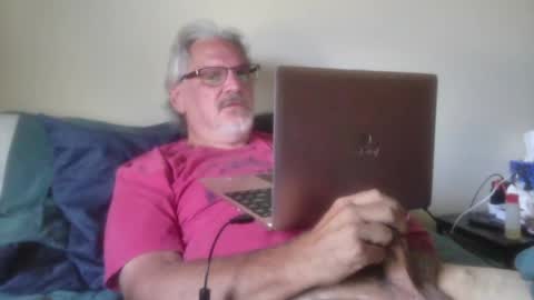 kingtongue10 online show from 06-11-26, 08:40