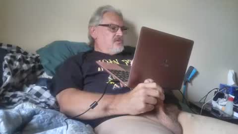 kingtongue10 online show from 06-17-26, 11:16