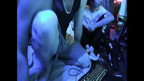 kingtyrant208 online show from 04-25-26, 09:56