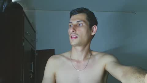 Snapshot of kingwes15 chatting on 03-10-26, 08:36 kingwes15 online show from 03-10-26, 08:36