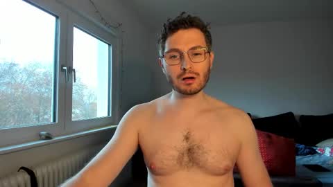 kinksubbydubby online show from 11-15-25, 03:19