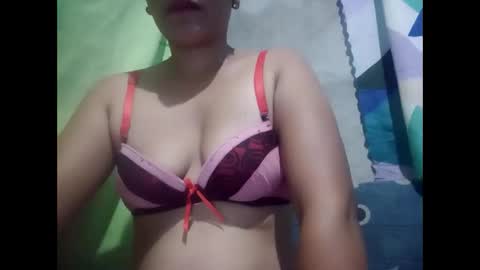 Snapshot of kinky27782 chatting on 01-11-26, 03:28 kinky27782 online show from 01-11-26, 03:28