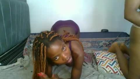 kinky_aria online show from 11-16-25, 11:21