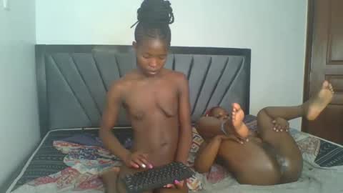 kinky_aria online show from 11-27-25, 09:28