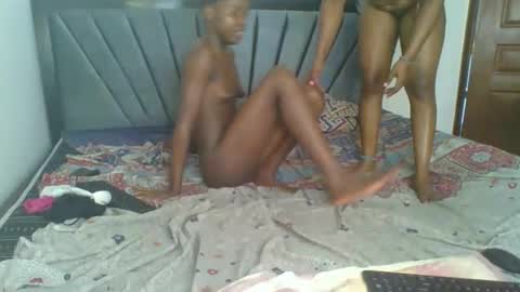 kinky_aria online show from 11-28-25, 09:34