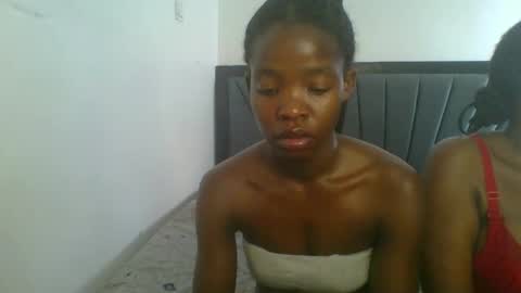 kinky_aria online show from 12-13-25, 08:25