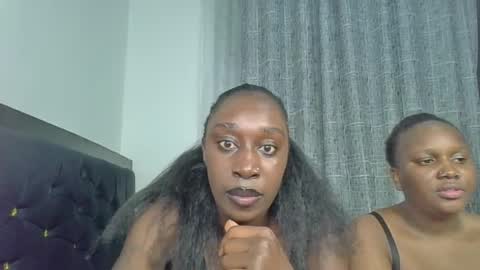 Snapshot of kinky_leila chatting on 07-18-26, 10:46 kinky_leila online show from 07-18-26, 10:46