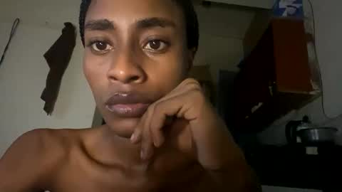 Snapshot of kinkybby_ chatting on 12-05-25, 07:43 kinkybby_ online show from 12-05-25, 07:43