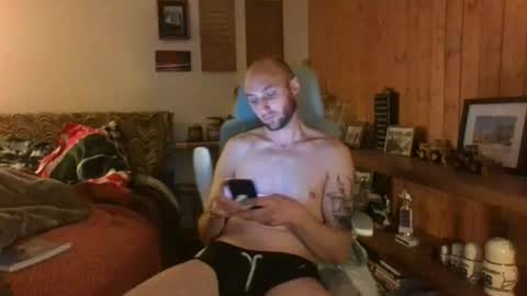 Snapshot of kinkyboyz69 chatting on 06-22-26, 03:25 kinkyboyz69 online show from 06-22-26, 03:25