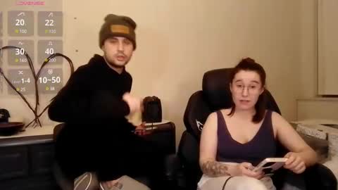 Snapshot of kinkycouple1789 chatting on 12-27-24, 03:42 Maysie and Hunter online show from 12-27-24, 03:42