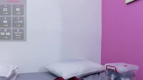 Snapshot of kinkycutegirll chatting on 11-30-25, 12:53 kinkycutegirll online show from 11-30-25, 12:53