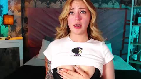  Sara  online show from 03-17-26, 08:01