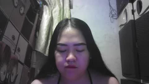 Snapshot of kinkyhotcumm chatting on 11-16-25, 04:45 KAREN online show from 11-16-25, 04:45