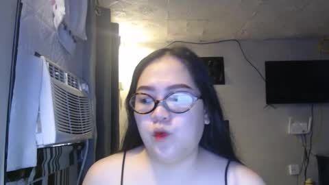 Snapshot of kinkyhotcumm chatting on 02-22-26, 07:29 KAREN online show from 02-22-26, 07:29