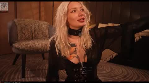 kinkylina_ online show from 09-19-25, 03:13