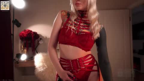 kinkylina_ online show from 05-24-26, 03:06