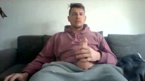 Snapshot of kinkylionboy chatting on 02-19-26, 02:13 kinkylionboy online show from 02-19-26, 02:13