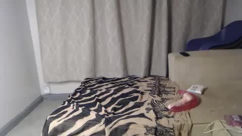 kinkynanno online show from 04-19-26, 12:22