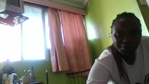 Snapshot of kinkyroey123 chatting on 07-19-26, 05:44 kinkyroey123 online show from 07-19-26, 05:44