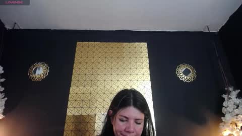 Snapshot of kinkyy_mom chatting on 01-17-26, 07:06 kinkyy_mom online show from 01-17-26, 07:06