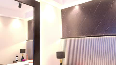  CALL ME KINSLEY  online show from 04-08-26, 04:23