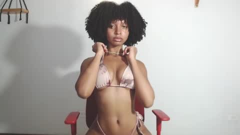 Snapshot of kintsugim chatting on 02-22-25, 02:17 kintsugi online show from 02-22-25, 02:17