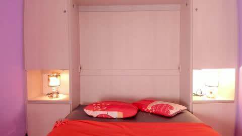 Snapshot of kiomarabaker chatting on 03-05-25, 10:54 M A R A online show from 03-05-25, 10:54