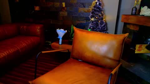 Snapshot of kioty_leo chatting on 12-19-25, 11:34 Tamara Bela your favorite lover from Colombia online show from 12-19-25, 11:34