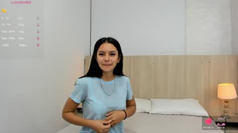 Kira online show from 04-06-26, 12:28