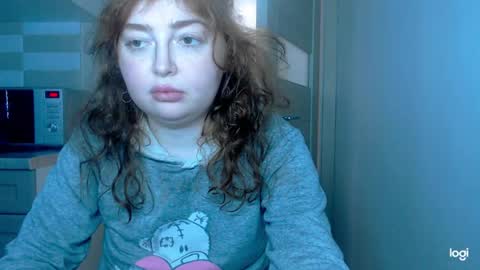 Snapshot of kira_foxy_ chatting on 04-23-26, 09:30 Kira online show from 04-23-26, 09:30