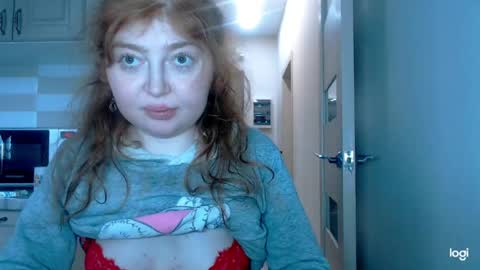 Snapshot of kira_foxy_ chatting on 04-24-26, 09:45 Kira online show from 04-24-26, 09:45